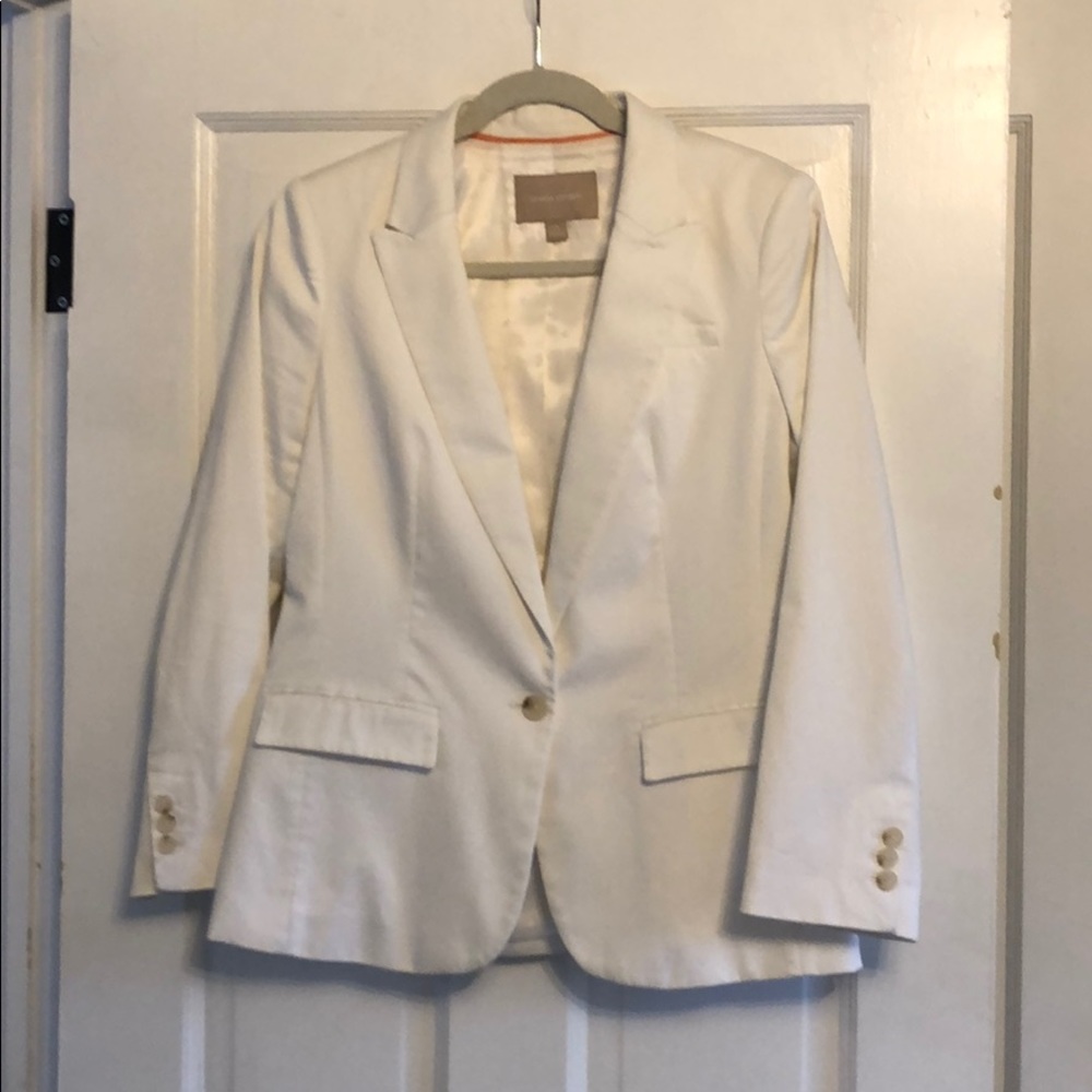 COPY - Banana republic white blazer